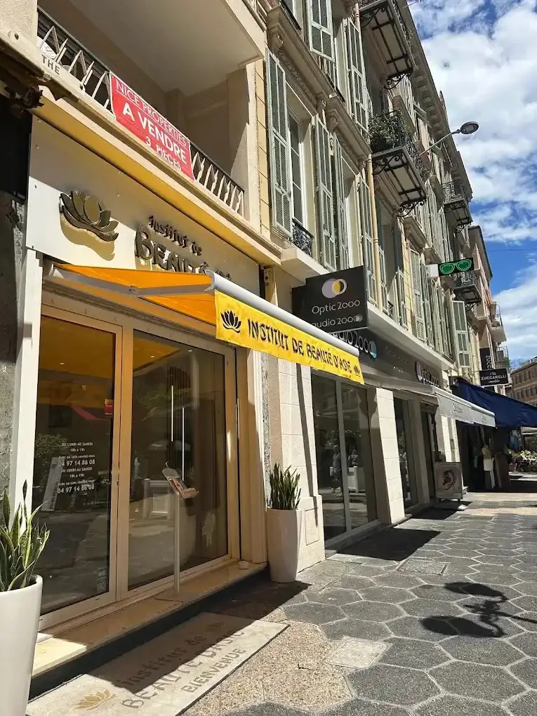 Devanture Institut Beauté d'Asie Nice